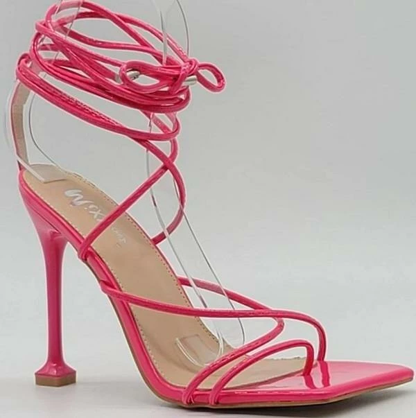 Head Over Heels: Bundle And Shoetique Footwear Tied Up Heels- Fuchsia Pat