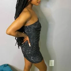 Head Over Heels: All In One Boutique Apparel Meant To Be Yours Mini Dress - Black