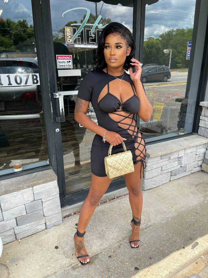 Head Over Heels: All In One Boutique Apparel Multiple Ways Dress- Black