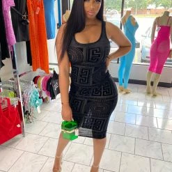 Head Over Heels: All In One Boutique Miss Velvet Dress- Black