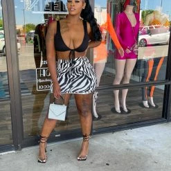 Head Over Heels: All In One Boutique In The Cut Set- Black Apparel